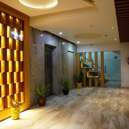 Hotel Lorven Визакхапатнам Екстериор снимка